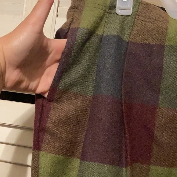 Woolrich Richville II Seasonal Plaid Wool Mini Skirt - Picture 8 of 9